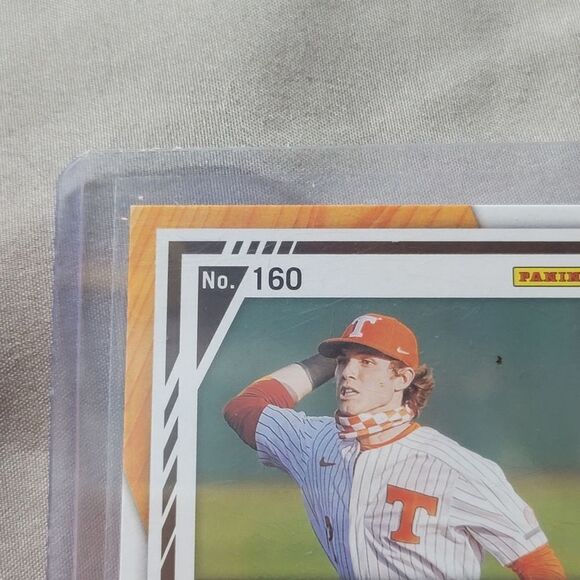 Panini Elite Extra Max Ferguson San Diego holographic signed rookie card #61/73 - Picture 7 of 12